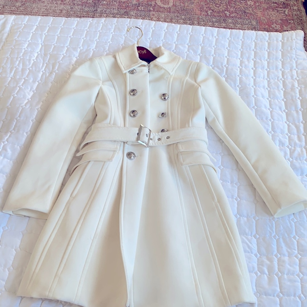 Beautiful white jacket from White House black market size ccd